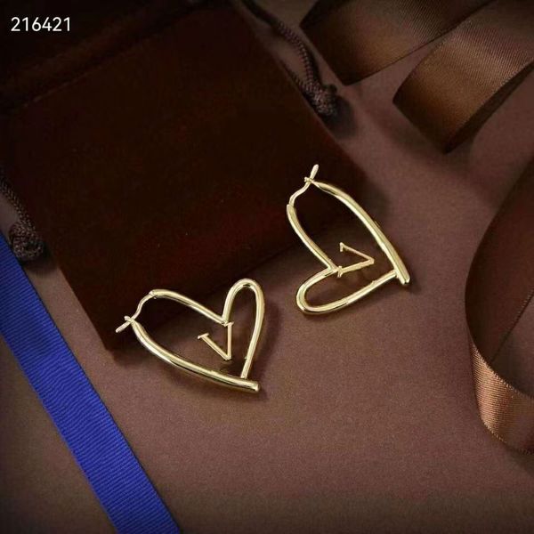 designer jewlery stud hoop earrings big circle earings designer earring for womens jewelry party match valentine's day gift heart luxur, Golden;silver
designer jewlery stud hoop earrings big circle earings designer earring for womens jewelry party match valentine's day gift heart luxur, Golden;silver