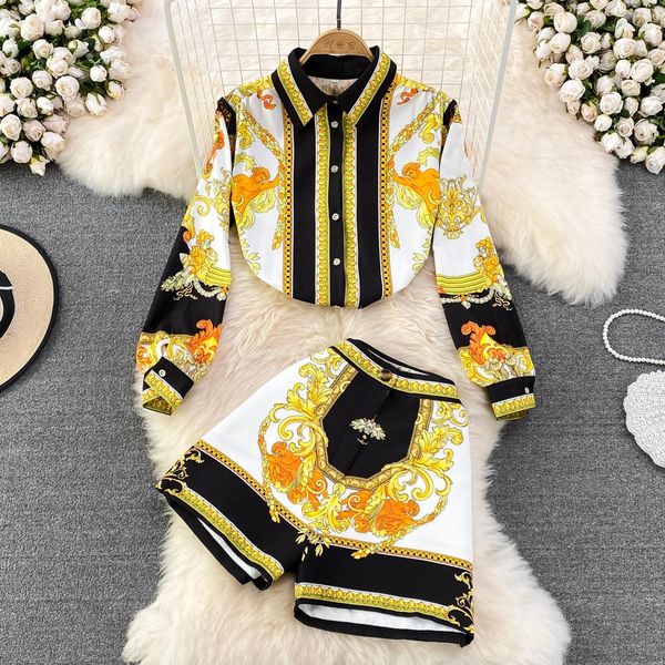dress 2022 fashion suit women's spring ol professional positioning printed shirt twopiece set high waist thin wide leg shorts, White
dress 2022 fashion suit women's spring ol professional positioning printed shirt twopiece set high waist thin wide leg shorts, White