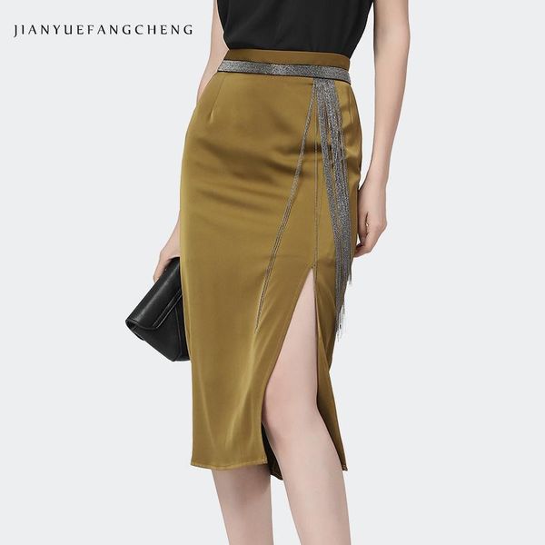 dresses long ladies skirts 2021 spring summer new fashion light brown high waist side split pencil skirt with delicated metal chains, White;black
dresses long ladies skirts 2021 spring summer new fashion light brown high waist side split pencil skirt with delicated metal chains, White;black