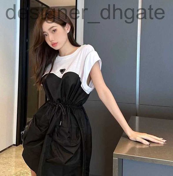 casual dresses designerdesigner high-quality triangle label dress fashion black and white color contrast patchwork drawstring waist tooling, Black;gray
casual dresses designerdesigner high-quality triangle label dress fashion black and white color contrast patchwork drawstring waist tooling, Black;gray