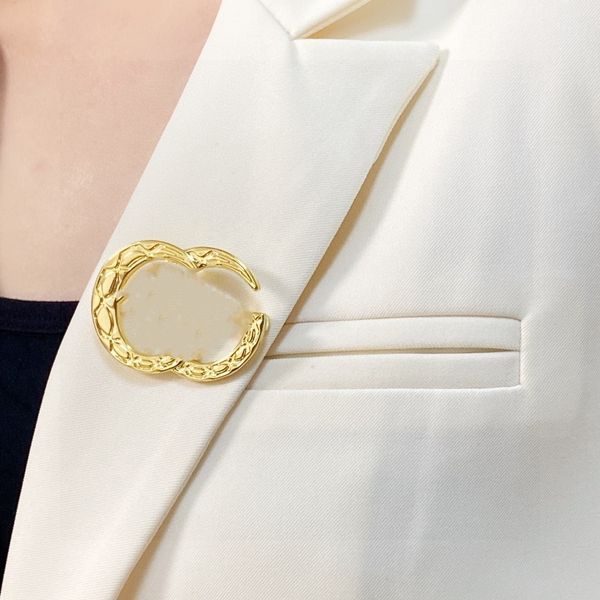 gold g letters brooches designer pins vintage brooches for women men ggity fashion crystal pearl brooch pin jewelry for party ag8, Gray
gold g letters brooches designer pins vintage brooches for women men ggity fashion crystal pearl brooch pin jewelry for party ag8, Gray