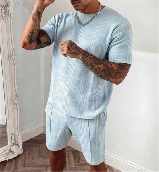 men's tracksuits 2022 summer tracksuit men casual sports set solid color plaid short sleeved shorts sets mens fashion 2 piece sportswea, Gray
men's tracksuits 2022 summer tracksuit men casual sports set solid color plaid short sleeved shorts sets mens fashion 2 piece sportswea, Gray