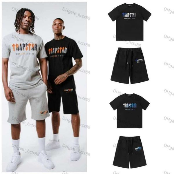 men's trapstar t shirt set letter embroidered tracksuit short sleeve plush shortsmotion current om, White;black
men's trapstar t shirt set letter embroidered tracksuit short sleeve plush shortsmotion current om, White;black