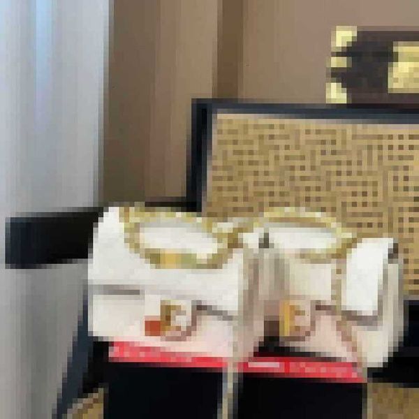 evening bags luxury brand design letter plaid woman's shoulder chain cc bag lambskin vintage messenger bags real leather mini clutch 2., White
evening bags luxury brand design letter plaid woman's shoulder chain cc bag lambskin vintage messenger bags real leather mini clutch 2., White