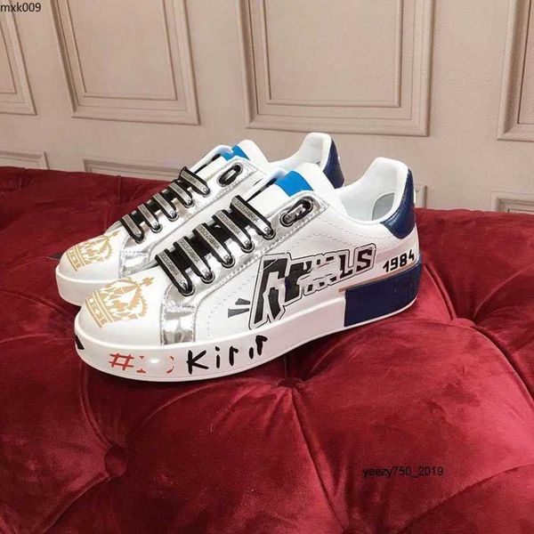 women men sneaker casual dirty shoes thick soled leather letters lace up platform leisure womens shoe fashion limit flat canvas with
women men sneaker casual dirty shoes thick soled leather letters lace up platform leisure womens shoe fashion limit flat canvas with