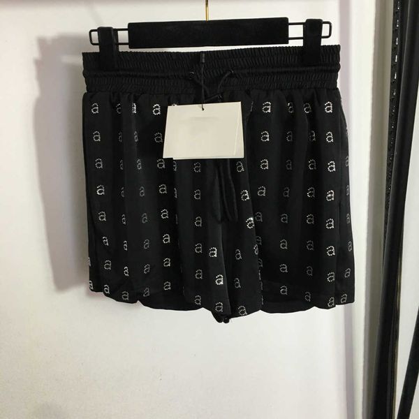 23ss womens shorts womens designer clothing full a letter drill drawstring elastic waist casual shorts women clothes, White;black
23ss womens shorts womens designer clothing full a letter drill drawstring elastic waist casual shorts women clothes, White;black