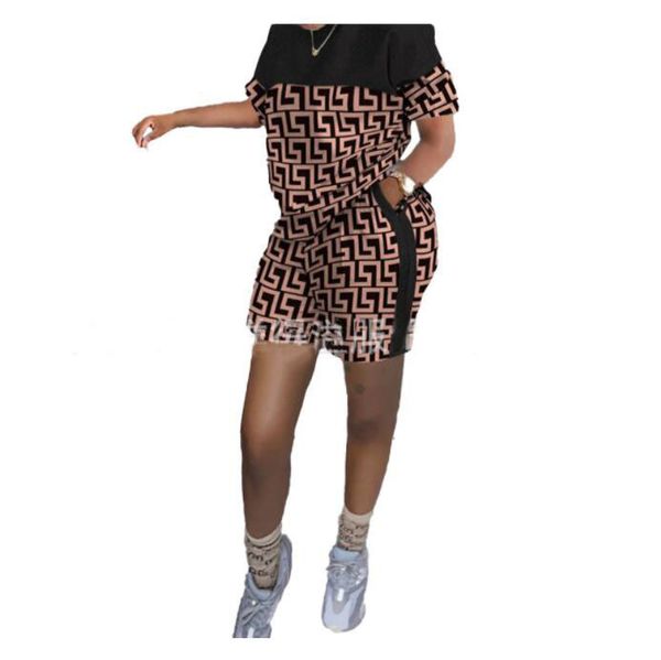 women's tracksuits set summer two pieces casual female geometric print loose matching suit streetwear short sleeve +shorts set tracksui, Gray
women's tracksuits set summer two pieces casual female geometric print loose matching suit streetwear short sleeve +shorts set tracksui, Gray