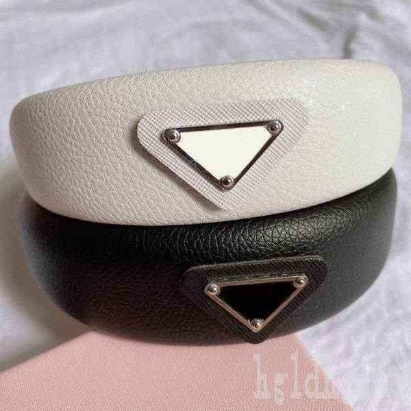simple women hairband luxury designer headband makeup fluffy lady re nylon oversize headwear winter tiaras fabric nylon triangle headband gi, Silver
simple women hairband luxury designer headband makeup fluffy lady re nylon oversize headwear winter tiaras fabric nylon triangle headband gi, Silver