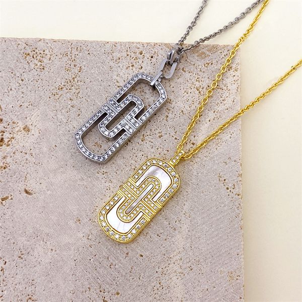Diamond Necklace Designer Necklaces for Women Luxury Jewelry Woman Paper Clip Shaped 18K Rose Gold Silver Chains Fashion Jewellrys Lady Girl Chrismas Pary
Diamond Necklace Designer Necklaces for Women Luxury Jewelry Woman Paper Clip Shaped 18K Rose Gold Silver Chains Fashion Jewellrys Lady Girl Chrismas Pary