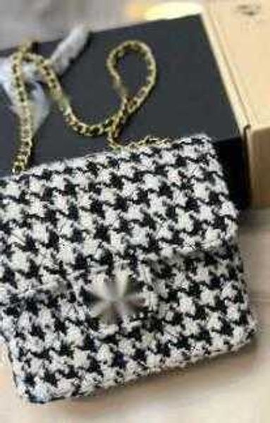 evening bags brand design letter quilted woman's shoulder chain cc bag lambskin vintage messenger bags caviar leather mini clutch eveni, White
evening bags brand design letter quilted woman's shoulder chain cc bag lambskin vintage messenger bags caviar leather mini clutch eveni, White