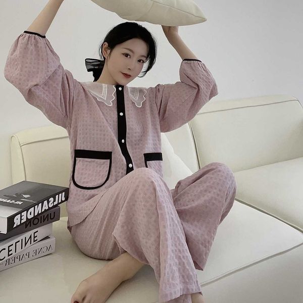 2023 spring new cotton small fragrance casual home long sleeve solid color women's pajamas wearing polo collar pink furnishing
2023 spring new cotton small fragrance casual home long sleeve solid color women's pajamas wearing polo collar pink furnishing