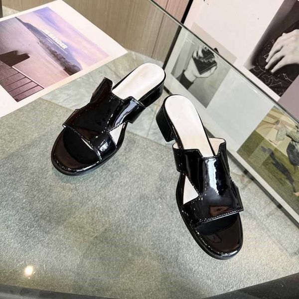 classic high heeled sandals party fashion leather louisity women dance shoe designer heels lady thick viutonity heel woman shoes gl1d, Black
classic high heeled sandals party fashion leather louisity women dance shoe designer heels lady thick viutonity heel woman shoes gl1d, Black