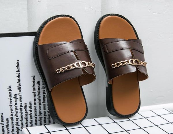 2021 trend mens womens summer rubber slippers sandals beach slide paris fashion scuffs threedimensional font indoor s5823709, Black
2021 trend mens womens summer rubber slippers sandals beach slide paris fashion scuffs threedimensional font indoor s5823709, Black