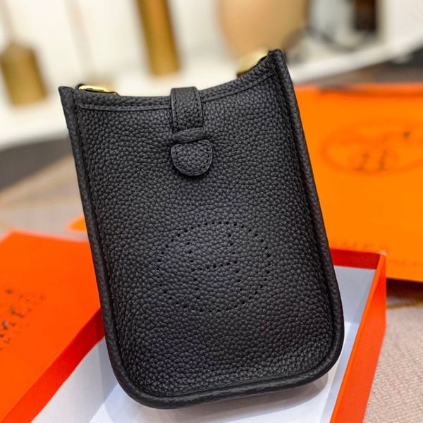 high end 9a designer shoulder bag layer togo cowhide mini phone bag genuine leather women's bag lychee pattern hollowed out single shou
high end 9a designer shoulder bag layer togo cowhide mini phone bag genuine leather women's bag lychee pattern hollowed out single shou
