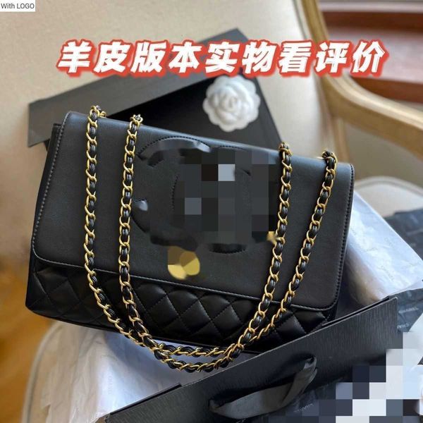 waist bags luxury brand design woman's letter quilted shoulder chain cc bag lambskin handbag vintage messenger bags real leather le boy, White
waist bags luxury brand design woman's letter quilted shoulder chain cc bag lambskin handbag vintage messenger bags real leather le boy, White