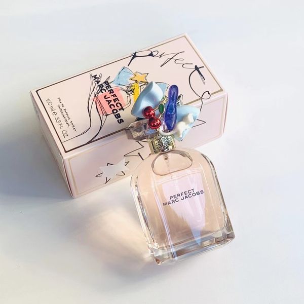 Brand Fragrance PERFECT Women Daisy Perfumes for Woman EDP Eau De Toilette 75ml Cologne Female Perfume Fragrances Parfums Highest Version Wholesale
Brand Fragrance PERFECT Women Daisy Perfumes for Woman EDP Eau De Toilette 75ml Cologne Female Perfume Fragrances Parfums Highest Version Wholesale