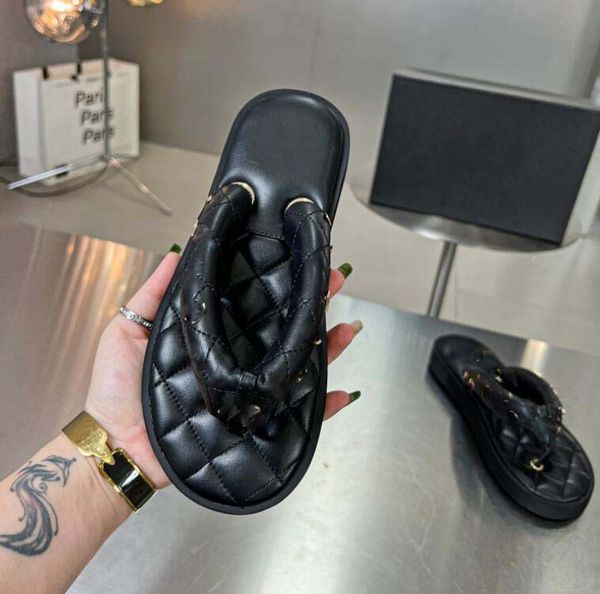 new designer women sandal platform slipper mule summer heightening heel height thick slippers slides flip flops womens beach outdoor sandals, Black
new designer women sandal platform slipper mule summer heightening heel height thick slippers slides flip flops womens beach outdoor sandals, Black