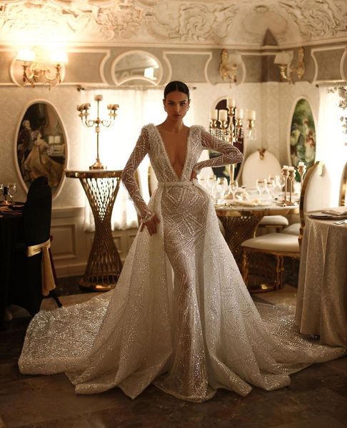 stylish mermaid wedding dresses long sleeves deep v neck appliques sequins 3d lace detachable train floor length diamonds bridal gowns custo, White
stylish mermaid wedding dresses long sleeves deep v neck appliques sequins 3d lace detachable train floor length diamonds bridal gowns custo, White