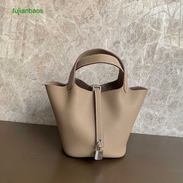hemres picotn handbags vegetable basket bag 18cm22 windbreaker gray gold and silver button hand sewn wax thread tc cow leather layer genuine, Black
hemres picotn handbags vegetable basket bag 18cm22 windbreaker gray gold and silver button hand sewn wax thread tc cow leather layer genuine, Black