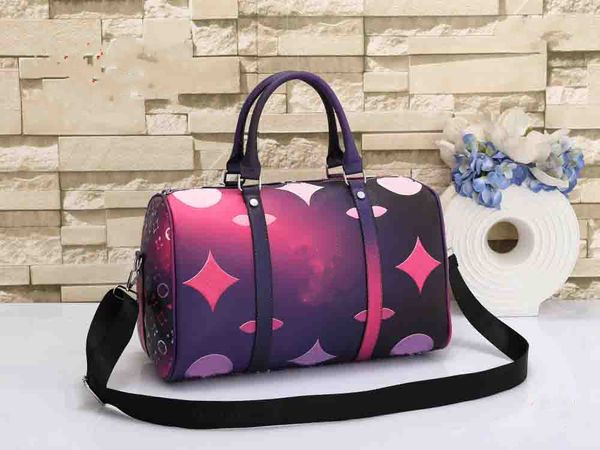 keepall duffel luggage bags travel bag handbag men women designer gradient color sport tote handbags shoulder outdoor large capacity spring
keepall duffel luggage bags travel bag handbag men women designer gradient color sport tote handbags shoulder outdoor large capacity spring