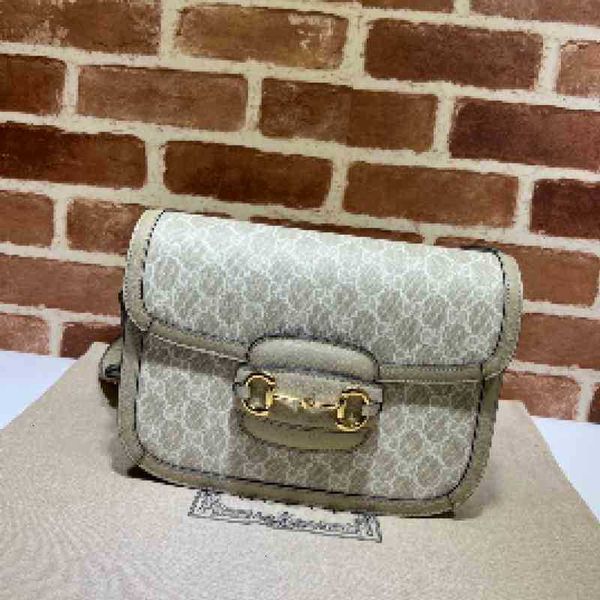 luxury brand bags horsebit 1955 series small handbag 602204 woman embossing leather shoulder ba va4h, Black;white
luxury brand bags horsebit 1955 series small handbag 602204 woman embossing leather shoulder ba va4h, Black;white