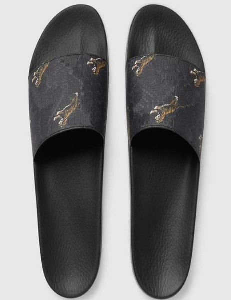 2021 sell well men women summer rubber sandals beach slide fashion scuffs slippers indoor shoes size eur 35455351899, Black
2021 sell well men women summer rubber sandals beach slide fashion scuffs slippers indoor shoes size eur 35455351899, Black
