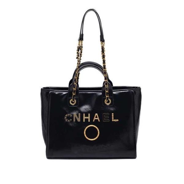 60% off luxury classic women's handbags beach metal badge tote bag small female capacity large leather one shoulder backpack ulte
60% off luxury classic women's handbags beach metal badge tote bag small female capacity large leather one shoulder backpack ulte