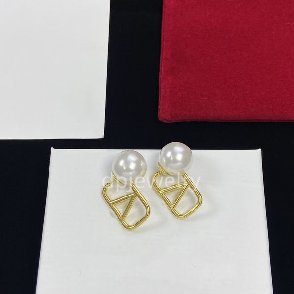 2023 new fashion womens big circle simple stud earrings hoop earrings for woman a-3, Golden;silver
2023 new fashion womens big circle simple stud earrings hoop earrings for woman a-3, Golden;silver