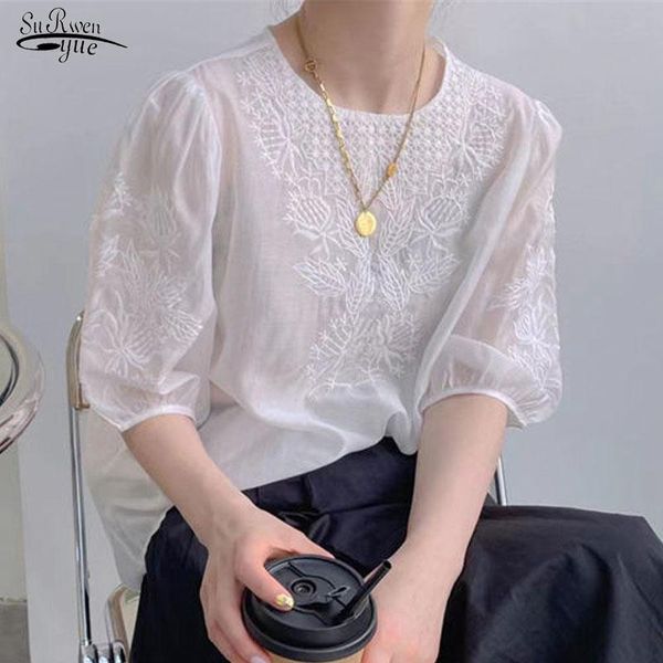 t-shirt casual bubble sleeve loose fashion embroidered silk women's blouse o neck summer flowers chiffon shirts white blusas 15614
t-shirt casual bubble sleeve loose fashion embroidered silk women's blouse o neck summer flowers chiffon shirts white blusas 15614