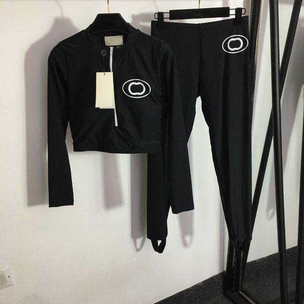 23ss women tracksuit yoga suit womens designer clothing double g letter print half zipper long-sleeved tight-fitting stretch foot pants set, Gray
23ss women tracksuit yoga suit womens designer clothing double g letter print half zipper long-sleeved tight-fitting stretch foot pants set, Gray