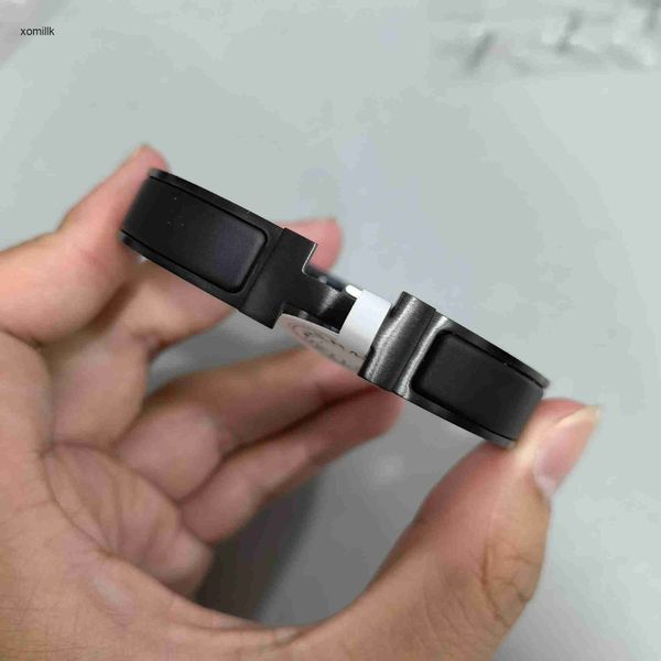 hermm designer bracelets aijia frosted silver black warrior enamel super h couple wide and narrow version men s clip titanium steel female
hermm designer bracelets aijia frosted silver black warrior enamel super h couple wide and narrow version men s clip titanium steel female