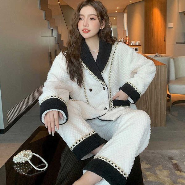 coral velvet pajamas for women in winter x new thickened warm flannel small cardigan can be worn as a home cover
coral velvet pajamas for women in winter x new thickened warm flannel small cardigan can be worn as a home cover