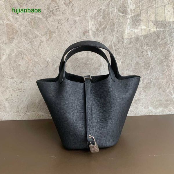 hemres picotn handbags high-end quality leather women's bag handbag bucket 2023 new litchi pattern layer kraft vegetable basket, Black
hemres picotn handbags high-end quality leather women's bag handbag bucket 2023 new litchi pattern layer kraft vegetable basket, Black