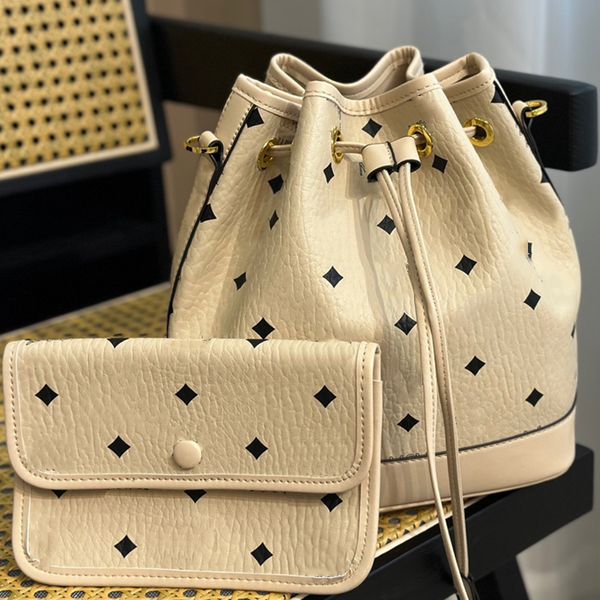 bag designer bag cross body fashion drawstring bucket shoulder bags luxurys letter tote bag mc simple messenger handbag design brand crossbo
bag designer bag cross body fashion drawstring bucket shoulder bags luxurys letter tote bag mc simple messenger handbag design brand crossbo