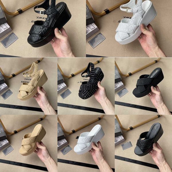 women padded sandals plaid quilted leather flat slipper sheepskin luxurys designer platform slides thick bottom wedge double sandal buckle c, Black
women padded sandals plaid quilted leather flat slipper sheepskin luxurys designer platform slides thick bottom wedge double sandal buckle c, Black