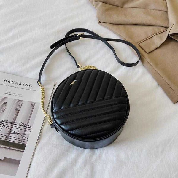 designer bag women's chian shoulder bag embroidered thread chain bag temperament shoulder bag leisure messenger bag 230301
designer bag women's chian shoulder bag embroidered thread chain bag temperament shoulder bag leisure messenger bag 230301