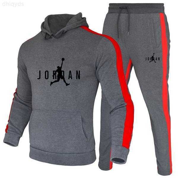 autumn and winter designer 2022 brand tracksuit men hoodie brand new sweatshirts streetwear pullovers casual jogging sets 8 2wrx, Gray
autumn and winter designer 2022 brand tracksuit men hoodie brand new sweatshirts streetwear pullovers casual jogging sets 8 2wrx, Gray