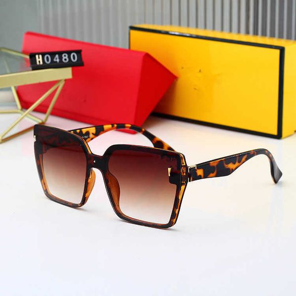 frames new simple square sunglasses fashionable trendsetter glasses, White;black
frames new simple square sunglasses fashionable trendsetter glasses, White;black