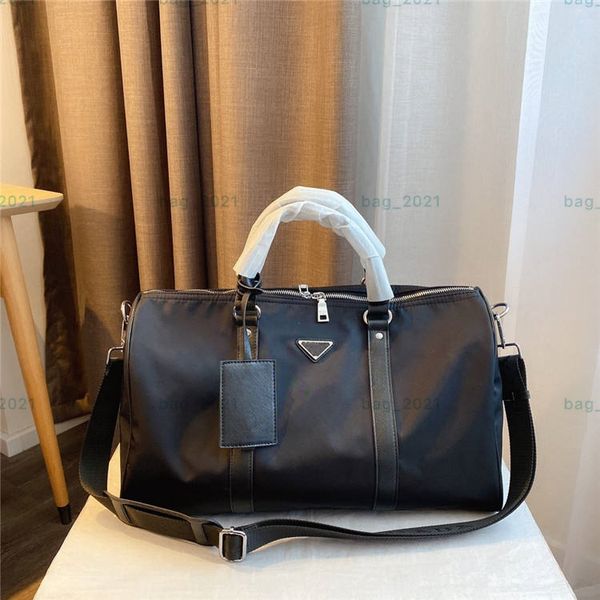 fashion duffel bags luxury men luggage gentleman commerce travel bags nylon handbags large capacity holdall carry on luggages
fashion duffel bags luxury men luggage gentleman commerce travel bags nylon handbags large capacity holdall carry on luggages