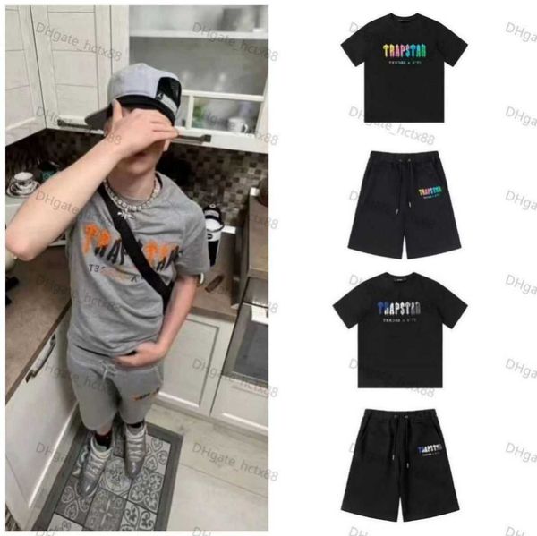 trapstar new men's t shirt short sleeve outfit chenille tracksuit black cotton london towel embroidery letter streetwear size s-xl om, White;black
trapstar new men's t shirt short sleeve outfit chenille tracksuit black cotton london towel embroidery letter streetwear size s-xl om, White;black