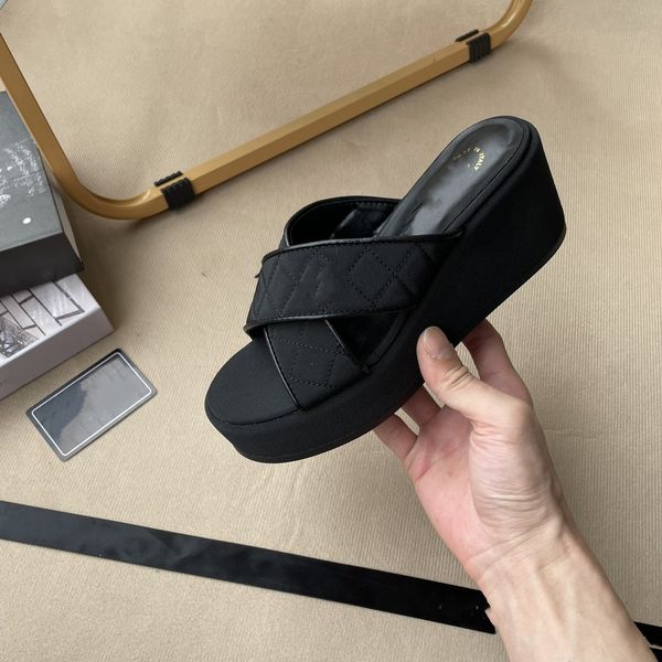 c platform interlocking channel sandals womens wedge espadrilles slippers suede leather chains quilted high heels checks dad sandal buckle w, Black
c platform interlocking channel sandals womens wedge espadrilles slippers suede leather chains quilted high heels checks dad sandal buckle w, Black