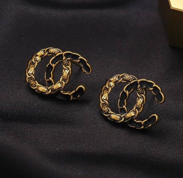 famous design double letter brooch c brand name diamond inlaid brooch men's and women's rhindiamond-pearl suit pin fashion jewelry, Gray
famous design double letter brooch c brand name diamond inlaid brooch men's and women's rhindiamond-pearl suit pin fashion jewelry, Gray
