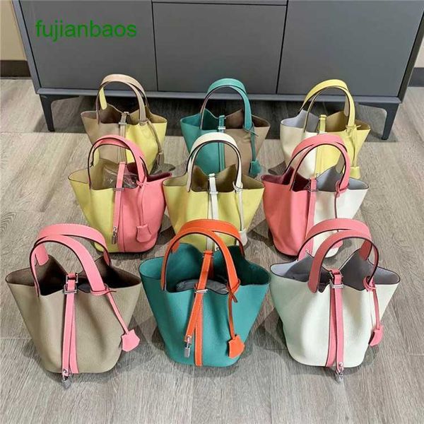 hemres picotn handbags 2023 new style vegetable basket layer cow leather bucket steamed bun mother bag celebrity early spring contrast color, Black
hemres picotn handbags 2023 new style vegetable basket layer cow leather bucket steamed bun mother bag celebrity early spring contrast color, Black