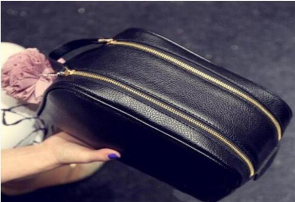 26cm quality men travelling toilet bag fashion design women wash bag large capacity cosmetic bags makeup toiletry bag pouch3821125
26cm quality men travelling toilet bag fashion design women wash bag large capacity cosmetic bags makeup toiletry bag pouch3821125