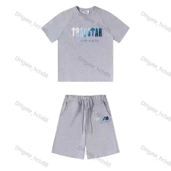 22ss trapstar london t shirt chest blue white color towel embroidery mens shirt and shorts casual street shirts british fashion t44, White;black
22ss trapstar london t shirt chest blue white color towel embroidery mens shirt and shorts casual street shirts british fashion t44, White;black