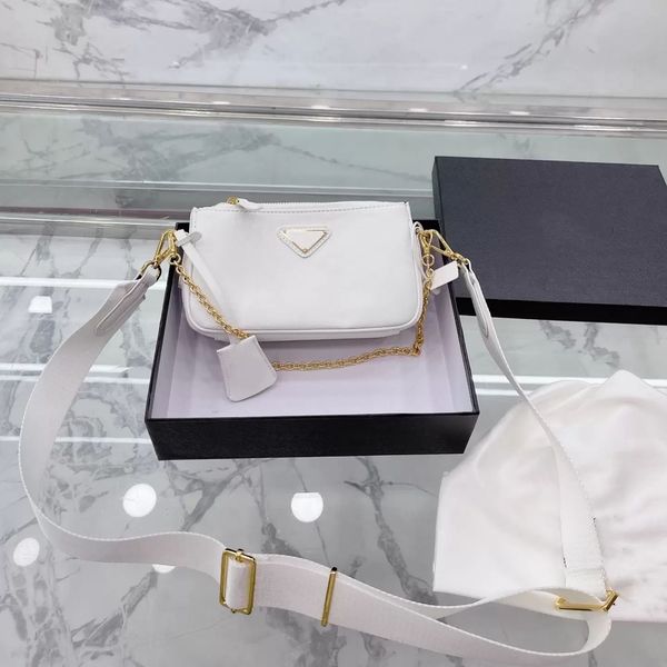 2023 womens crossbody bags ladies luxury chains handbags underarm shoulder bag leather chain messenger wallets cross body purse with box, Black;red
2023 womens crossbody bags ladies luxury chains handbags underarm shoulder bag leather chain messenger wallets cross body purse with box, Black;red