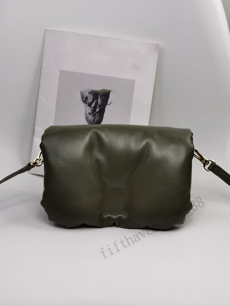 designer tote bag women's crossbody bag luxury lovve real sheepskin material adjustable shoulder strap magnetic buckle metal hardware l
designer tote bag women's crossbody bag luxury lovve real sheepskin material adjustable shoulder strap magnetic buckle metal hardware l