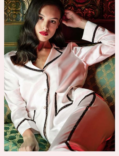 new series silk women's small style silk pajama set mulberry soft cloth satin ribbon home clothing
new series silk women's small style silk pajama set mulberry soft cloth satin ribbon home clothing