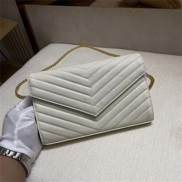 genuine leather handbag fashion chain bag women luxurys women designers bags female clutch classic girl handbags
genuine leather handbag fashion chain bag women luxurys women designers bags female clutch classic girl handbags