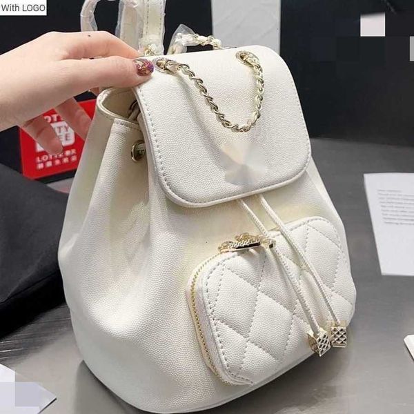 backpack 2023 caviar backpack luxury brand design letter plaid backpack woman's shoulder chain cc bag vintage handbag messenger bags tr, White
backpack 2023 caviar backpack luxury brand design letter plaid backpack woman's shoulder chain cc bag vintage handbag messenger bags tr, White